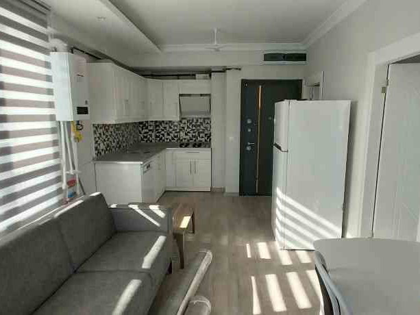 KIRŞEHİR MERKEZ’DE EŞYALI 1+1 KİRALIK DAİRE | BALKONLU, DOĞU-GÜNEY CEPHE