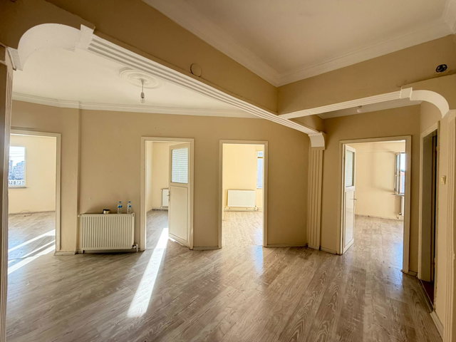 ŞEYHSİNAN MAHALLESİ'NDE FIRSAT 3+1 SATILIK DAİRE