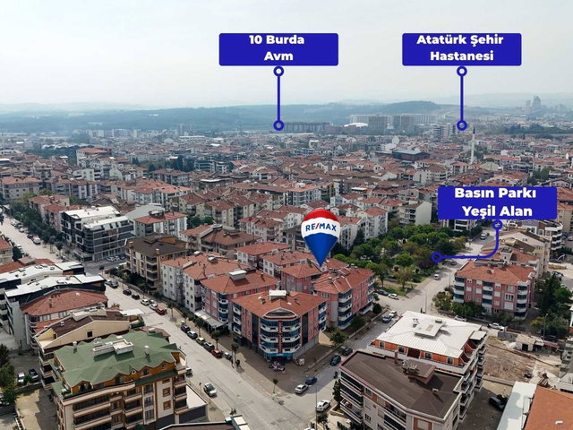 REMAX MİD BAHÇELİEVLER’DE SATILIK NET:90M² 2+1 DAİRE