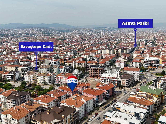 REMAX MİD BAHÇELİEVLER’DE SATILIK NET:90M² 2+1 DAİRE