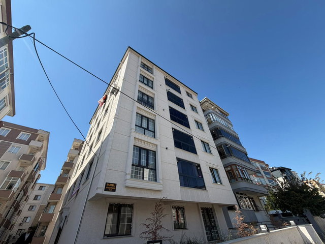 RUMELİ MAHALLESİNDE SATILIK 2+1 DAİRE