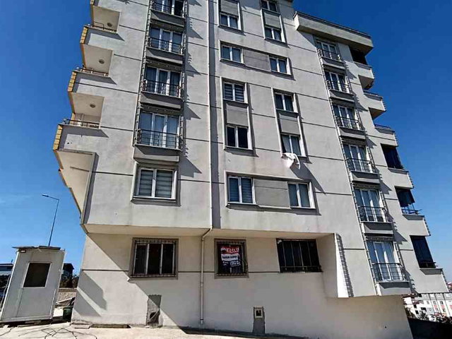 REMAXLAND'DEN ÇERKEZKÖY İSTASYONDA  GENİŞ 1+1 KİRALIK DAİRE