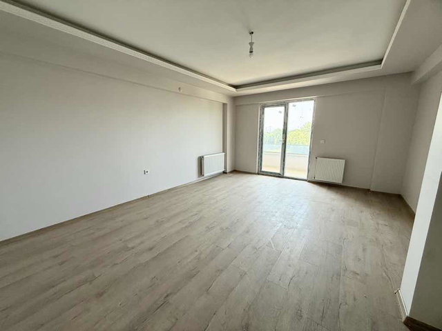 KOCAELİ KARTEPE SATILIK SİTE İÇİNDE ÇATI DUBLEKSİ 3+1 DAİRE DERBENT