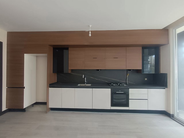 MEVA ANADOLU SİTESİNDE AÇIK MUTFAKLI KİRALIK 3+1 DAİRE