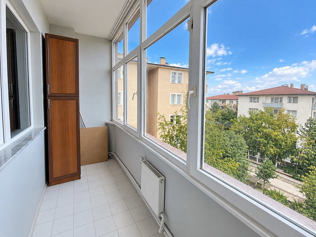 REMAX ARTIS'DEN KAYAKYOLU'NDA KIRALIK 3+1 DAIRE