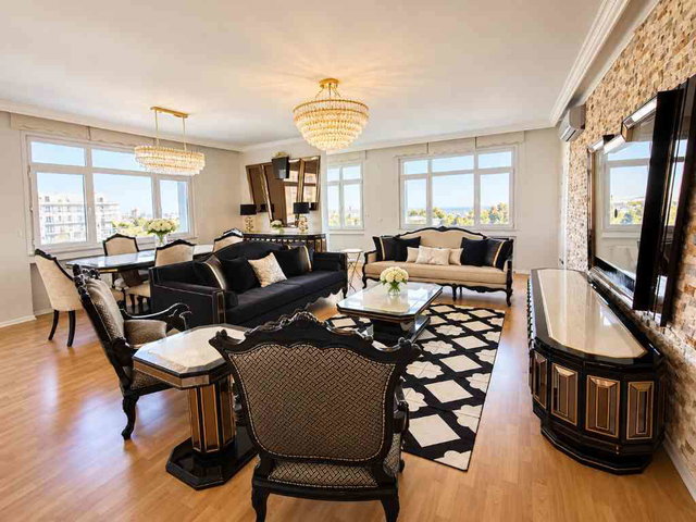 BÜYÜKÇEKMECE’DE DOĞU CEPHELİ 3+1 | 150 M² NET | 2 BANYO | BALKON | KREDİYE UYGUN