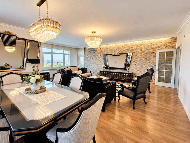 BÜYÜKÇEKMECE’DE DOĞU CEPHELİ 3+1 | 150 M² NET | 2 BANYO | BALKON | KREDİYE UYGUN