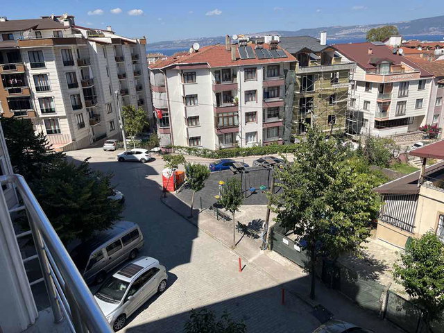 REMAX KANYON SARIKUM MEVKİİ ARAKAT KİRALIK DAİRE