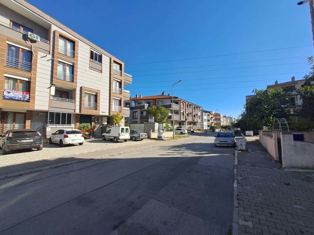 REMAX MİD – KASAPLAR MAHALLESİNDE EŞYALI KİRALIK 1+1 DAİRE