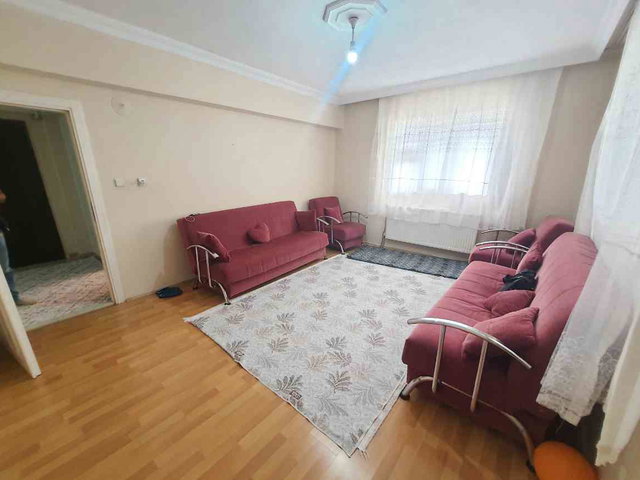 REMAX DOĞU'DAN YAZIKONAK'TA BELEDİYE ARKASI SATILIK 3+1 DAİRE