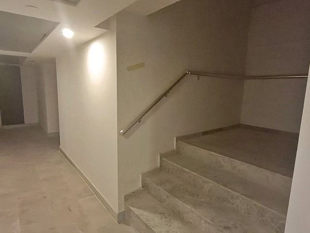 BORNOVA ADLIYE VE METRO YAKINI EŞYALI KIRALIK DAIRE