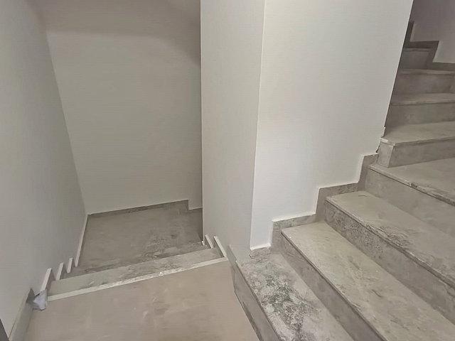 BORNOVA ADLIYE VE METRO YAKINI EŞYALI KIRALIK DAIRE