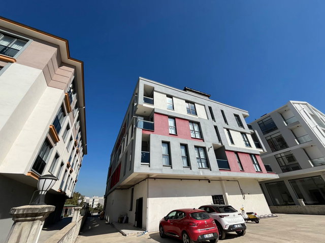 RE/MAX DIA’DAN DÜZCE AZİZİYE MAHALLESİ’NDE MERKEZİ KONUMDA 2+1 DAİRE