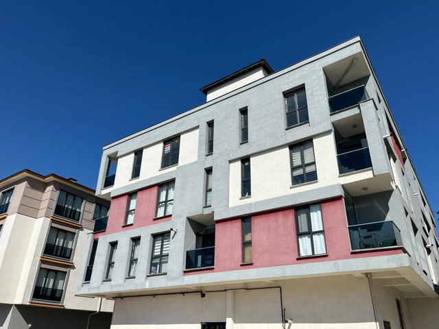 RE/MAX DIA’DAN DÜZCE AZİZİYE MAHALLESİ’NDE MERKEZİ KONUMDA 2+1 DAİRE