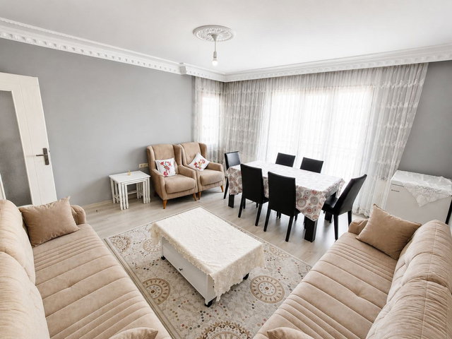 DARICA OSMANGAZİ MAH. ATATÜRK CAD. ÜZERİ 3+1 ARAKAT GENİŞ DAİRE