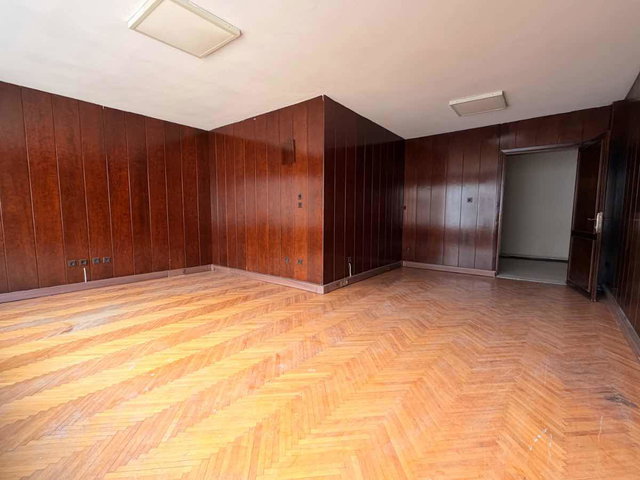 REMAX PRO IBRAHIM ECE DEN ŞIŞLI MERKEZDE SATILIK 3+1 BOŞ DAIRE