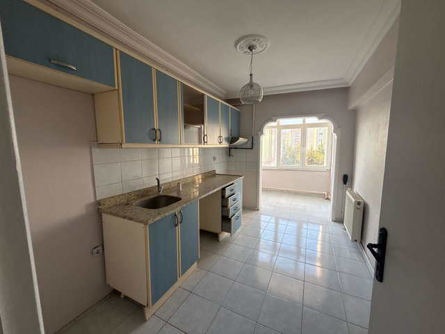 REMAXLAN'DEN KİRALIK 3+1 DAİRE BELEDİYE KONUTLARINDA