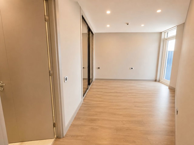 BURCU AYDENİZ RE/MAX'TAN | İSTMARİNA'DA BOŞ, 3,5+1 SATILIK