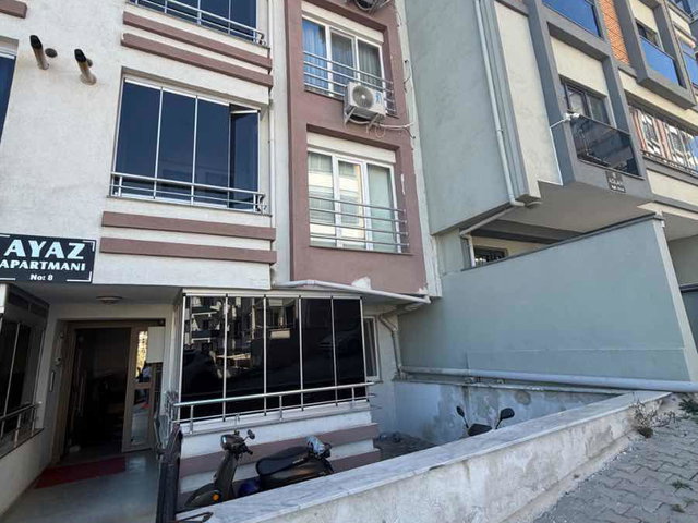 REMAX MID 'DEN SAKARYA MAH. GROSON ARKASI SATILIK 2+1 DAIRE