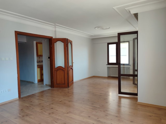 CADDEBOSTAN BELGESAY SOKAK 3+1 GÜVENLİKLİ AÇIK OTOPARKLI