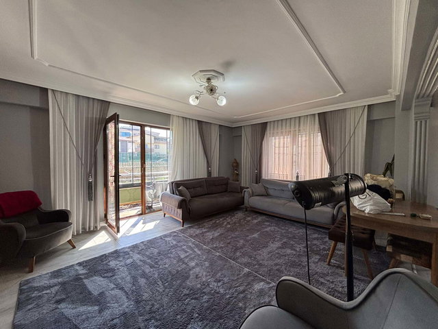 RE/MAX ŞEHİR 'DEN GAZIOSMANPAŞA MAHALLESI'NDE SATILIK 3 + 1