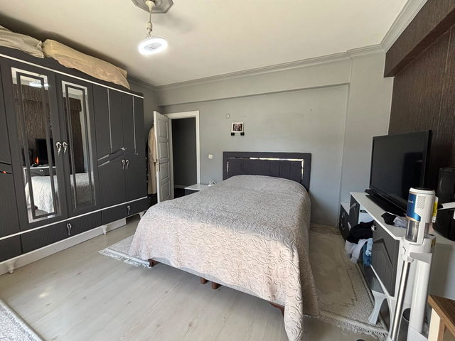 RE/MAX ŞEHİR 'DEN GAZIOSMANPAŞA MAHALLESI'NDE SATILIK 3 + 1