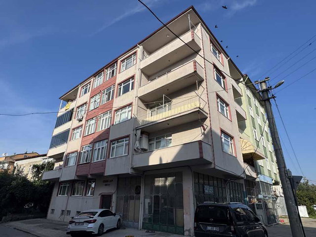 GÖLCÜK KAVAKLI MH. 2+1 YAPILI KİRALIK DAİRE