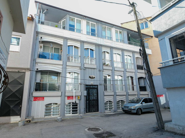 REMAX ADVANTAGE'DEN NİLÜFER BEŞEVLER’DE METROYA YAKIN 1+1