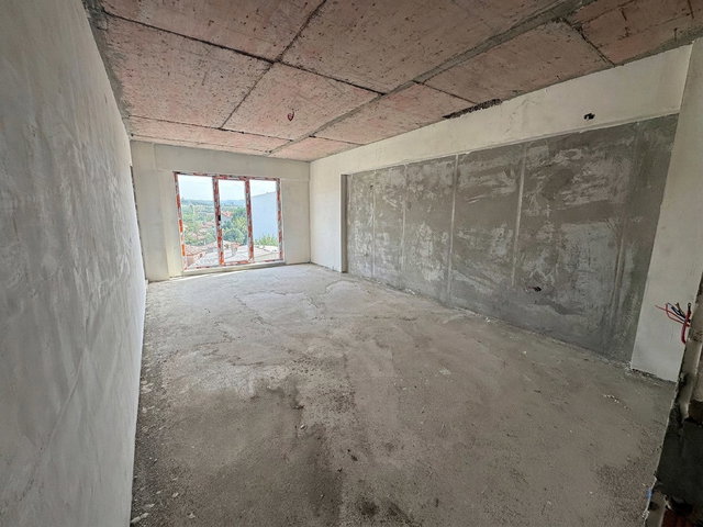 LAPSEKİDE PANORAMİK BOĞAZ VE KÖPRÜ MANZARALI SATILIK DUBLEKS DAİRE