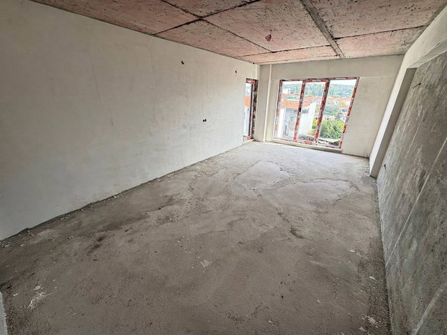 LAPSEKİDE PANORAMİK BOĞAZ VE KÖPRÜ MANZARALI SATILIK DUBLEKS DAİRE