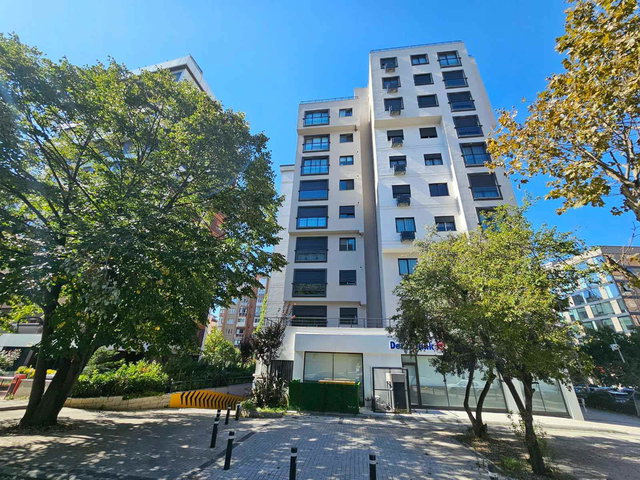 KADIKÖY SAHRAYI CEDIT MAHALLESİNDE ATATAÜRK CD. ÜZERINDE SATILIK 2+1  BOŞ DAIRE