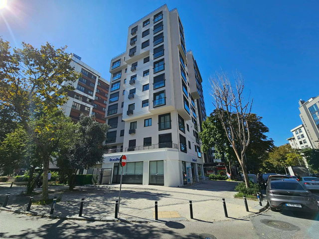 KADIKÖY SAHRAYI CEDIT MAHALLESİNDE ATATAÜRK CD. ÜZERINDE SATILIK 2+1  BOŞ DAIRE