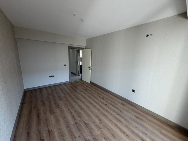 NATA VEGA YANI SKYLINE TOWER'DA SIFIR LÜX YAPILI KIRALIK 4,5+1 DAIRE