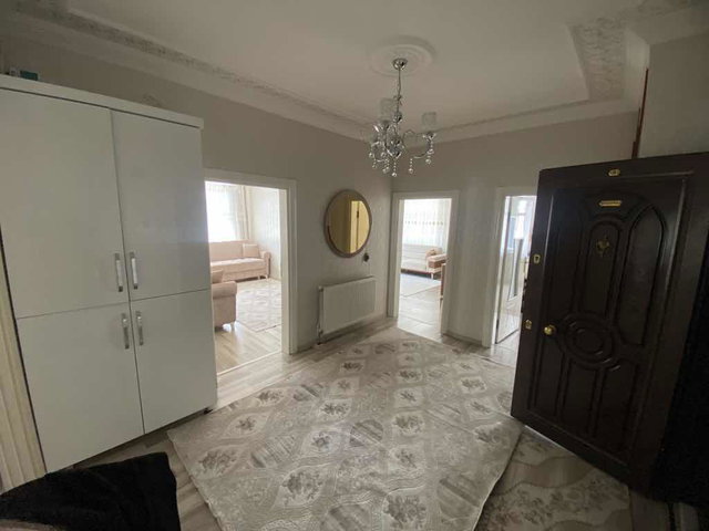 REMAX DEĞİŞİM - M.PAŞA MAH. DE SATILIK ARAKAT 3+1 DAİRE