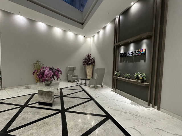 EXPRESS 24 REZİDANS SATILIK CADDE CEPHE 2+1 FIRSAT DAİRE