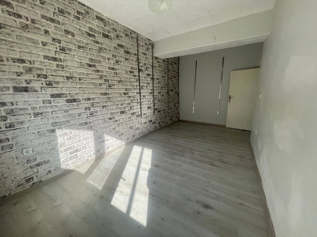 BEYKOZ GÖKSU ARKBOYU 'NDA YEŞİLLİKLER İÇİNDE 3 BALKONLU KİRALIK 2+1  DAİRE