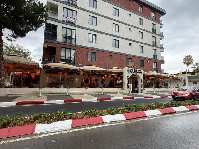 KORDONBOYU SAHİLE SIFIR DENİZ MANZARALI 2+1 SATILIK DAİRE