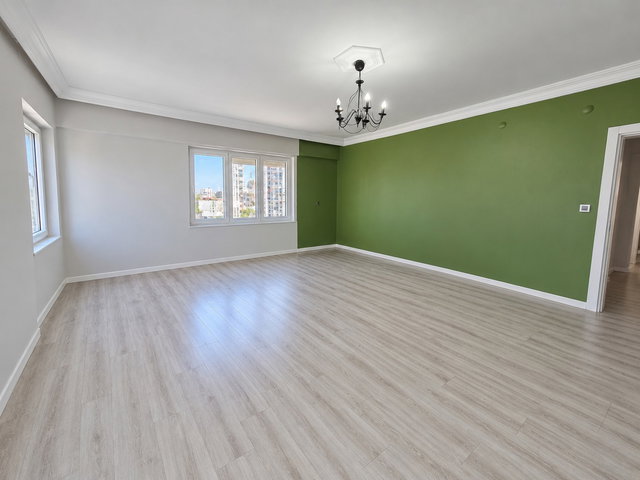 KIZILTOPRAKTA SİTE İÇİNDE 3+1 | 125 M² NET | DOĞU-GÜNEY CEPHE | KİRALIK DAİRE