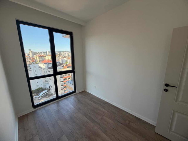 BURCU AYDENİZ'DEN ÖZALP SİTESİ'NDE SIFI SATILIK 3+1 DAİRE