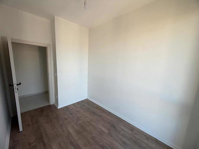 BURCU AYDENİZ'DEN ÖZALP SİTESİ'NDE SIFI SATILIK 3+1 DAİRE