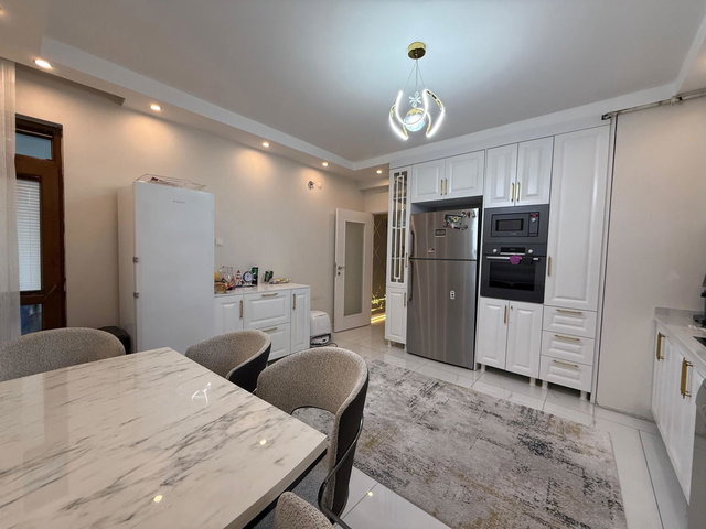 REMAX İLKE'DEN YILDIZKENT'TE 4+1 SATILIK DAİRE