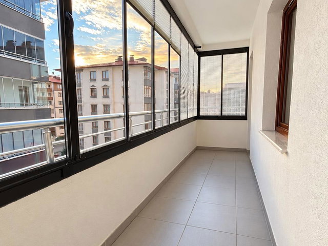 REMAX İLKE'DEN YILDIZKENT'TE 4+1 SATILIK DAİRE
