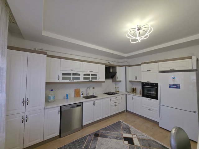 REMAZ İLKE'DEN ŞÜKRÜPAŞA ANA YOL ÜZERİ 3+1 SATILIK DAİRE