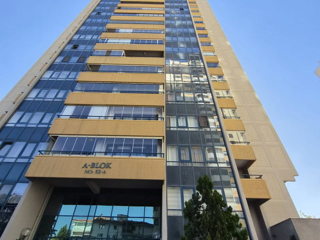 AYRANCI ÇANKAYA PARK EVLERİ'NDE, TEMİZ MOBİLYALI GENİŞ 1+1 DAİRE