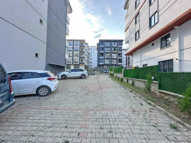 HÜSEYIN BOYLU'DAN PAMUKLU BULVARINA CEPHE KIRALIK 1+1 DAIRE