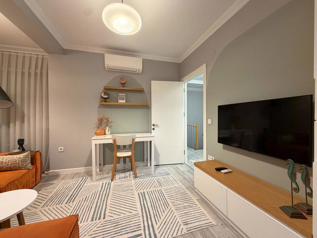 ATAŞEHİR ARTI 1 LIFE SİTESİ'NDE FULL EŞYALI, ÖZEL DEKORASYONLU 2+1 DUBLEKS
