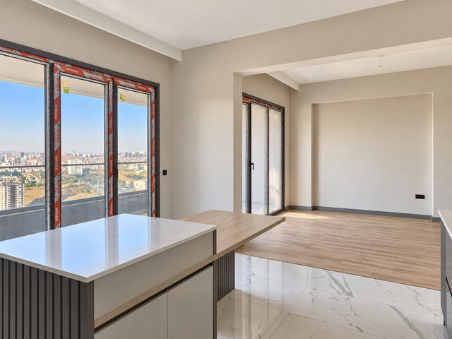 REMAX EMRE KOÇ - ALACAATLI MH. SATILIK 5+1 LÜKS DAIRE