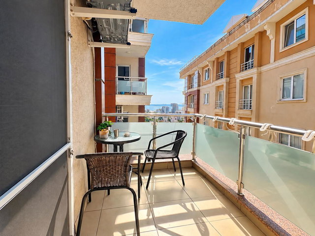 BÜYÜKÇEKMECE PINARTEPE 1+1 GENİŞ 80M2 NET DENİZ MANZARALI