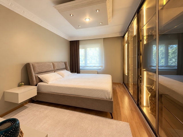 BÜYÜKÇEKMECE PINARTEPE 1+1 GENİŞ 80M2 NET DENİZ MANZARALI