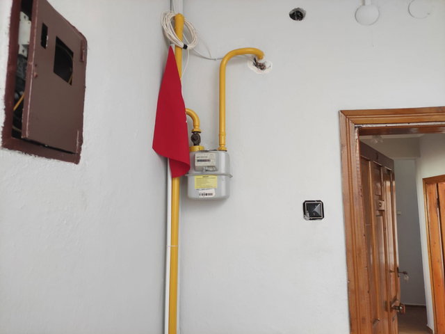 İZMİT ÇUKURBAĞ’DA GÜNEY-DOĞU CEPHELİ 2+1 | 90 M² NET | BALKONLU | ÇATI KAT (4/4)